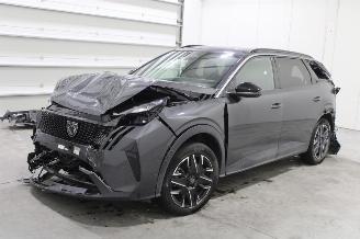 Vaurioauto  passenger cars Peugeot 5008  2025/2