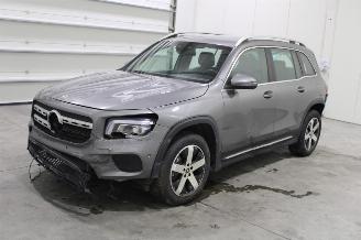 Damaged car Mercedes GLB 200 2022/2