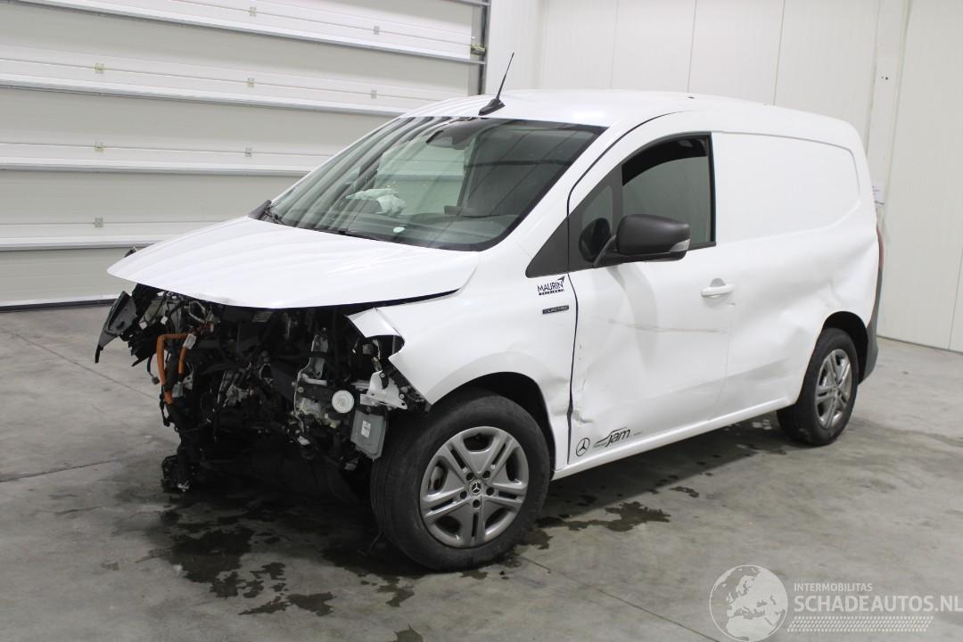 Mercedes eCitan 