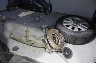 Volkswagen Transporter T6 picture 23