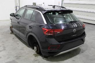 Volkswagen T-Roc  picture 5