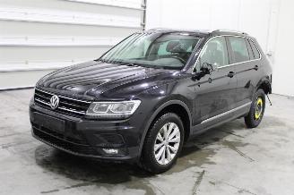Voiture accidenté Volkswagen Tiguan  2019/8