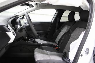 Renault Clio  picture 11