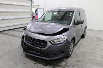 Vaurioauto  passenger cars Mercedes Citan  2023/1