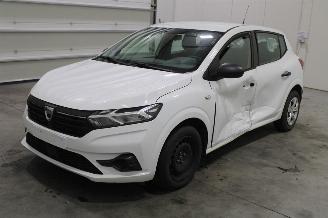 Vaurioauto  passenger cars Dacia Sandero  2022/1