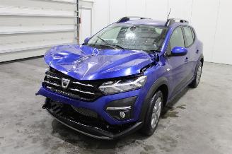 damaged passenger cars Dacia Sandero  2022/10