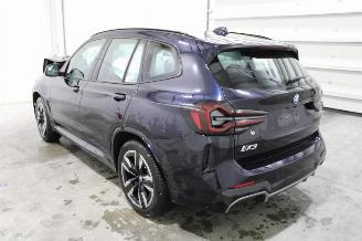BMW iX3  picture 4