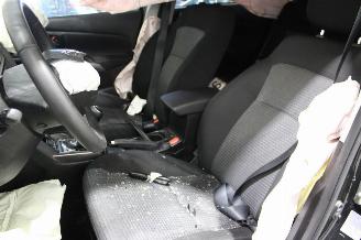 Suzuki SX4  picture 15
