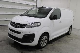 Auto da rottamare Opel Vivaro  2023/8