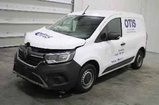 Auto incidentate Renault Kangoo  2024/9