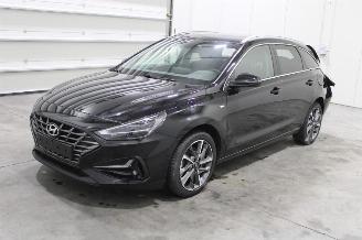 Vrakbiler auto Hyundai I-30 i30 2024/1