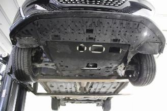 Peugeot 208  picture 15