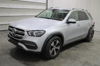 krockskadad bil auto Mercedes GLE 350 2023/4