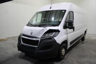Damaged car Peugeot Boxer  2022/6