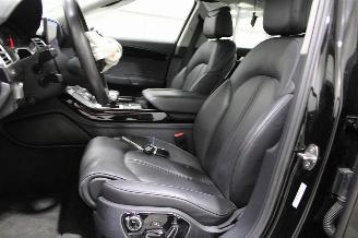 Audi A8  picture 11
