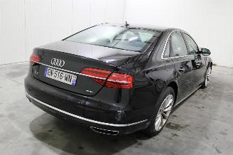 Audi A8  picture 3