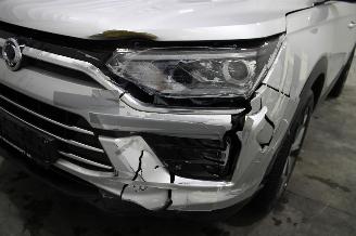 Ssang yong Korando  picture 5