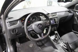 Skoda Octavia  picture 8
