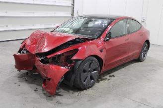 Coche accidentado Tesla Model 3  2021/9
