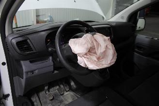 Opel Vivaro  picture 11