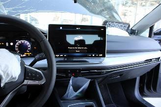 Volkswagen Golf  picture 11