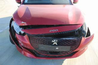Peugeot 208  picture 5