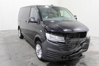 Volkswagen Transporter T6.1 Combi picture 2