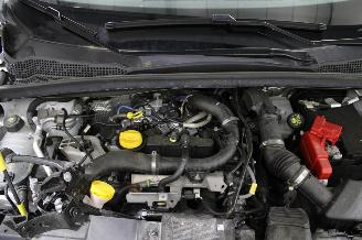 Renault Captur  picture 15