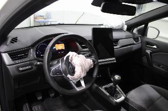 Renault Captur  picture 10