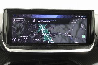Peugeot 2008  picture 14