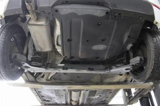 Renault Clio  picture 16