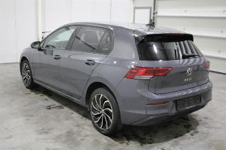 Volkswagen Golf  picture 4