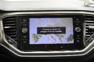 Volkswagen T-Roc  picture 14