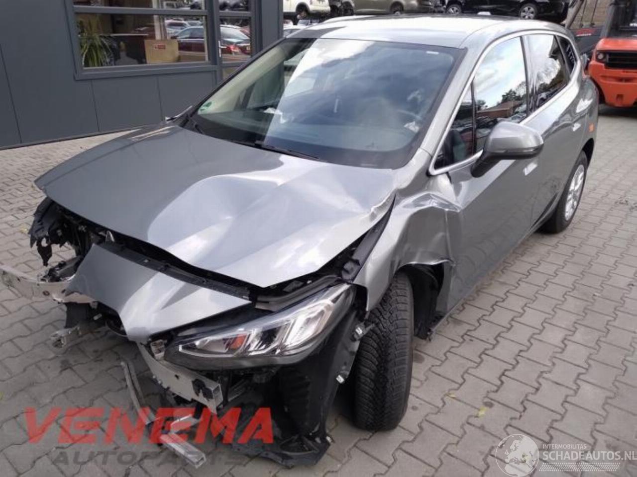 BMW 2-serie 2 serie Active Tourer (U06), MPV, 2021 218i 1.5 TwinPower Turbo 12V