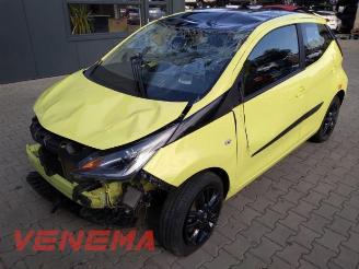 krockskadad bil auto Toyota Aygo Aygo (B40), Hatchback, 2014 1.0 12V VVT-i 2017/12