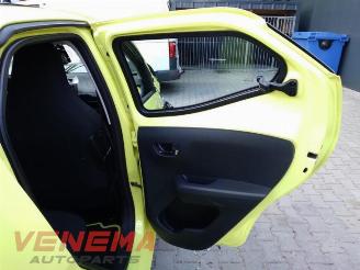 Toyota Aygo Aygo (B40), Hatchback, 2014 1.0 12V VVT-i picture 16