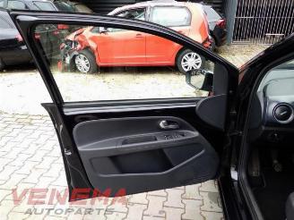 Volkswagen Up! Up! (121), Hatchback, 2011 1.0 12V 75 picture 10