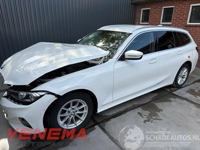 BMW 3-serie 3 serie Touring (G21), Combi, 2019 318d 2.0 TwinPower Turbo 16V Mild Hybrid