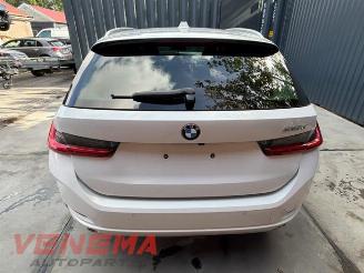 BMW 3-serie 3 serie Touring (G21), Combi, 2019 318d 2.0 TwinPower Turbo 16V Mild Hybrid picture 4