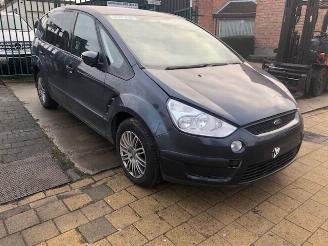 Salvage car Ford S-Max 1.8 DIESEL 2009/1