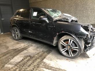 Vrakbiler auto Porsche Cayenne 3000cc - 155kw - diesel euro5b 2014/7