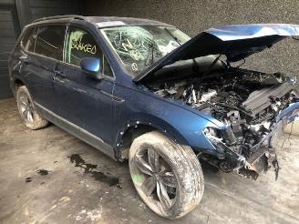 Uttjänta bilar auto Volkswagen Tiguan 2000CC - DIESEL -AUTOMAAT 2019/1