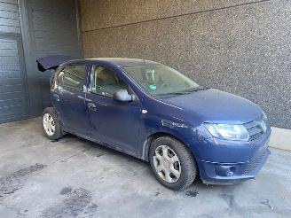 rozbiórka samochody osobowe Dacia Logan Logan II Sedan 2012 1.2 16V Sedan 4Dr Benzine 1.149cc 55kW 2013/1