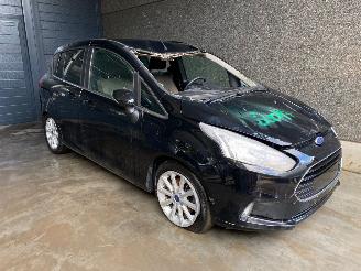 Coche siniestrado Ford B-Max B-Max (JK8) MPV 1.0 EcoBoost 12V 100 MPV  Benzine 999cc 74kW (101pk) FWD 2018/2