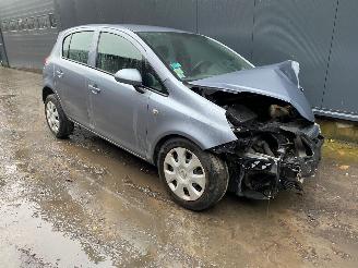 Salvage car Opel Corsa Corsa D Hatchback 1.4 16V Twinport Hatchback  Benzine 1.364cc 66kW 2009/3