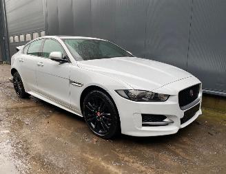 Auto da rottamare Jaguar XE XE Sedan 2016 2.0d 180 16V Sedan 4Dr Diesel 1.999cc 132kW 2016/8