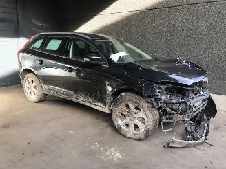 disassembly passenger cars Volvo Xc-60 (DZ) SUV 2008 / 2017 2.4 D3 20V SUV  Diesel 2.401cc 129kW (175pk) FWD 2010/3