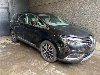 Coche siniestrado Renault Espace (RFCJ) MPV 2017 1.6 Energy dCi 160 EDC MPV  Diesel 1.598cc 118kW (160pk) FWD 2017/6