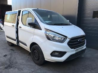 Uttjänta bilar auto Ford Custom Transit Custom Van 2019 2.0 TDCi 16V Eco Blue 105 Bestel  Diesel 1.995cc 77kW (105pk) FWD 2019/6