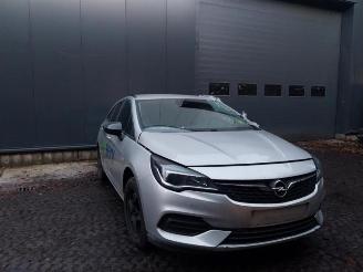 Auto da rottamare Opel Astra Astra K, Hatchback 5-drs, 2015 / 2022 1.5 CDTi 105 12V 2021/8
